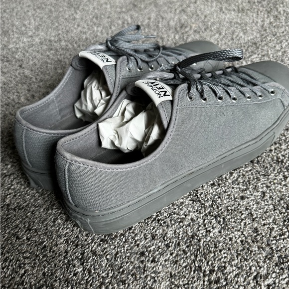 Nothing New Men's Classic Low Top - Size 13 - Grey - Picture 2 of 7